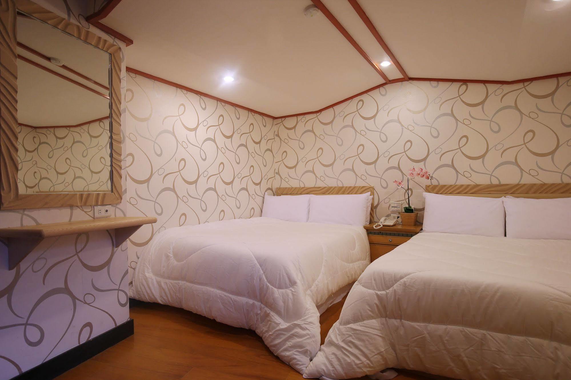Gorgeous Hot Spring Resort Taipeh Exterior foto